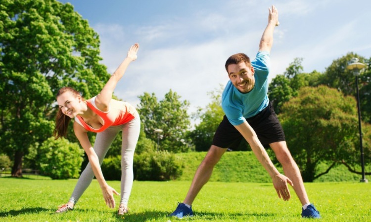 大谷翔平在 2024 年春训的首支本垒打飞行距离达 430 英尺，惊艳全场