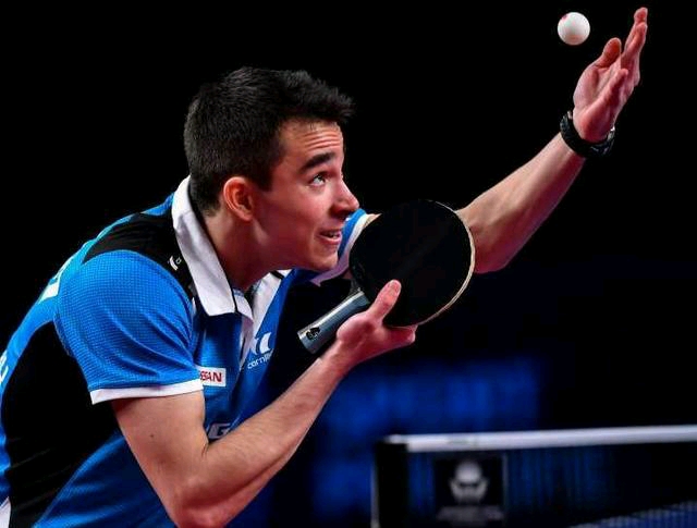 萄牙这样拥 萄牙这样拥