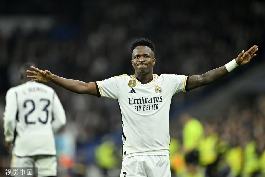 埃德森：瓜帅对我们要求很高；遇到过最难对付的前锋是凯恩